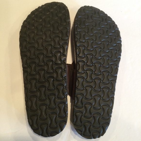 Outwoods Brown Faux Suede Thong Sandal - Picture 6 of 6